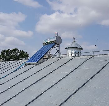 Montaj panou solar nepresurizat 150 litri, la scoala primara din comuna pietrosani, jud Teleorman