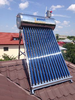 Montaj Panou solar apa calda, Voluntari